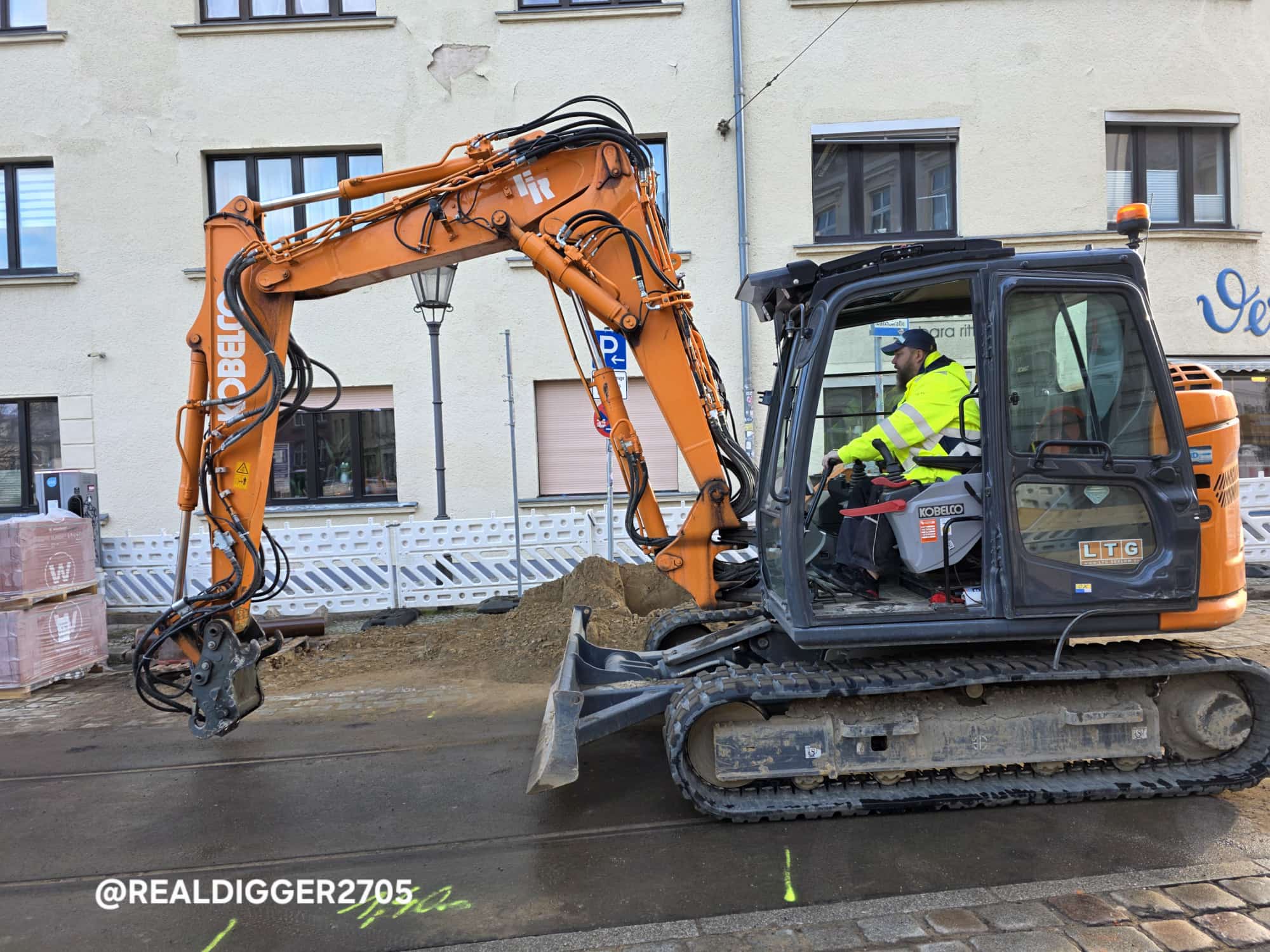 Excavator work day 5